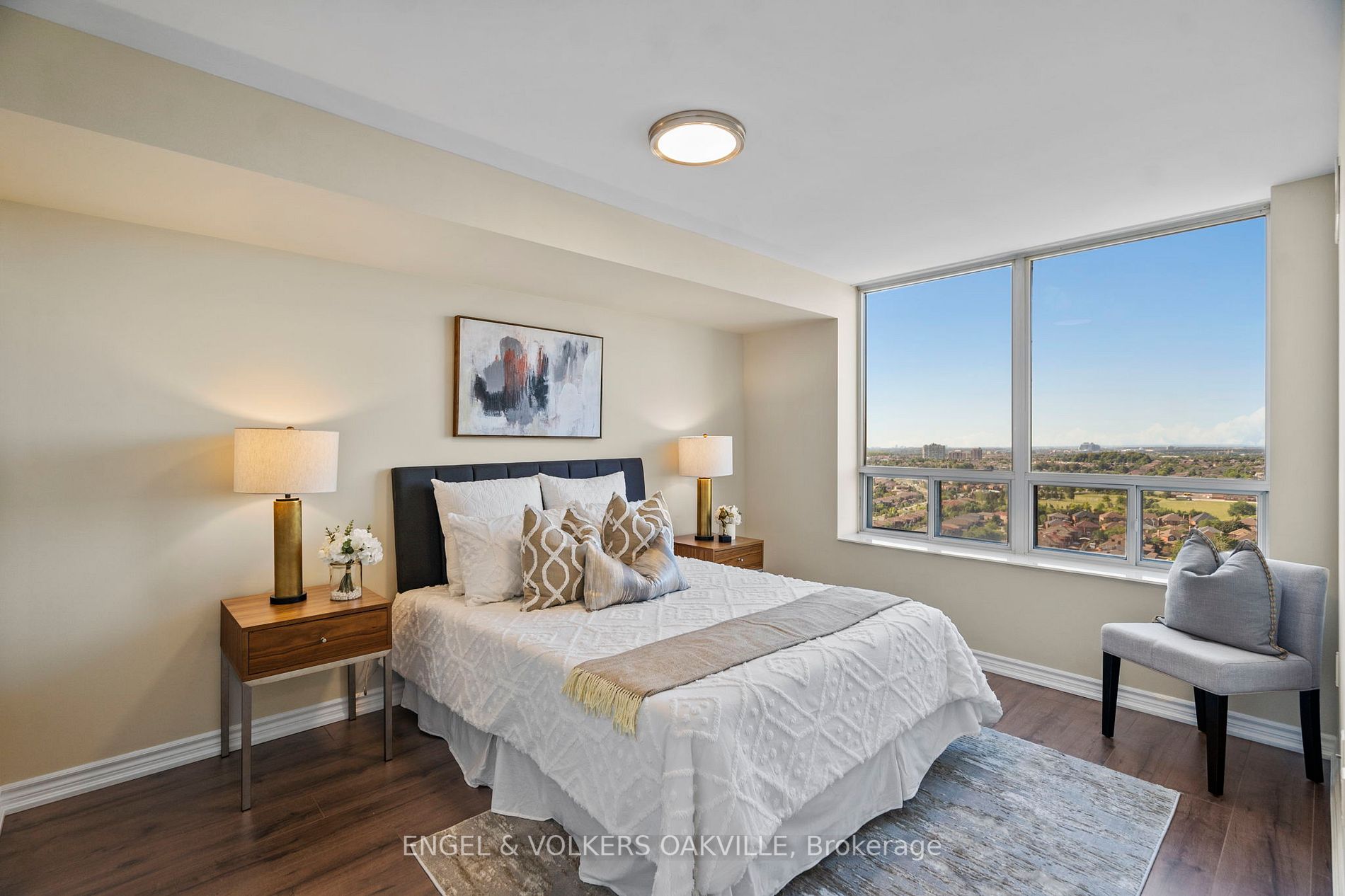 55 Strathaven Dr, #1810