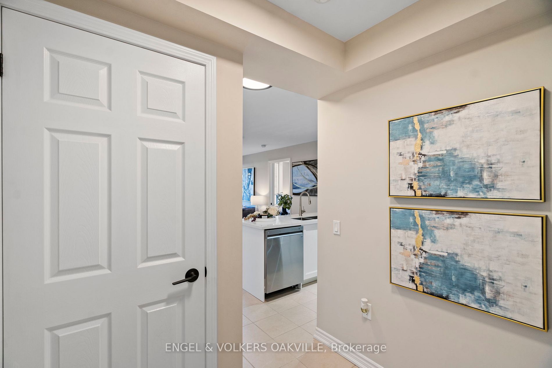 55 Strathaven Dr, #1810