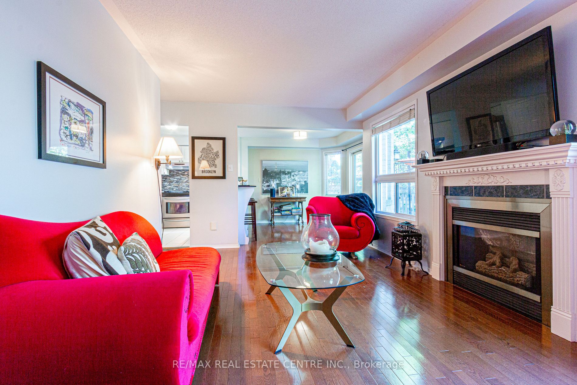 44 Curry Crescent