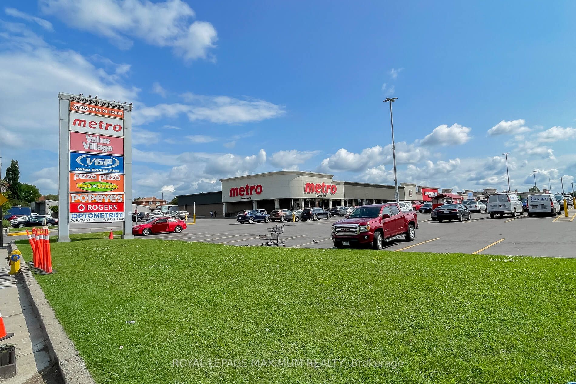 2772 Keele St, #416