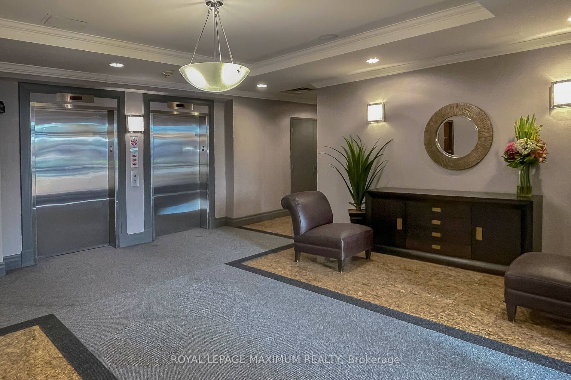 2772 Keele St, #416
