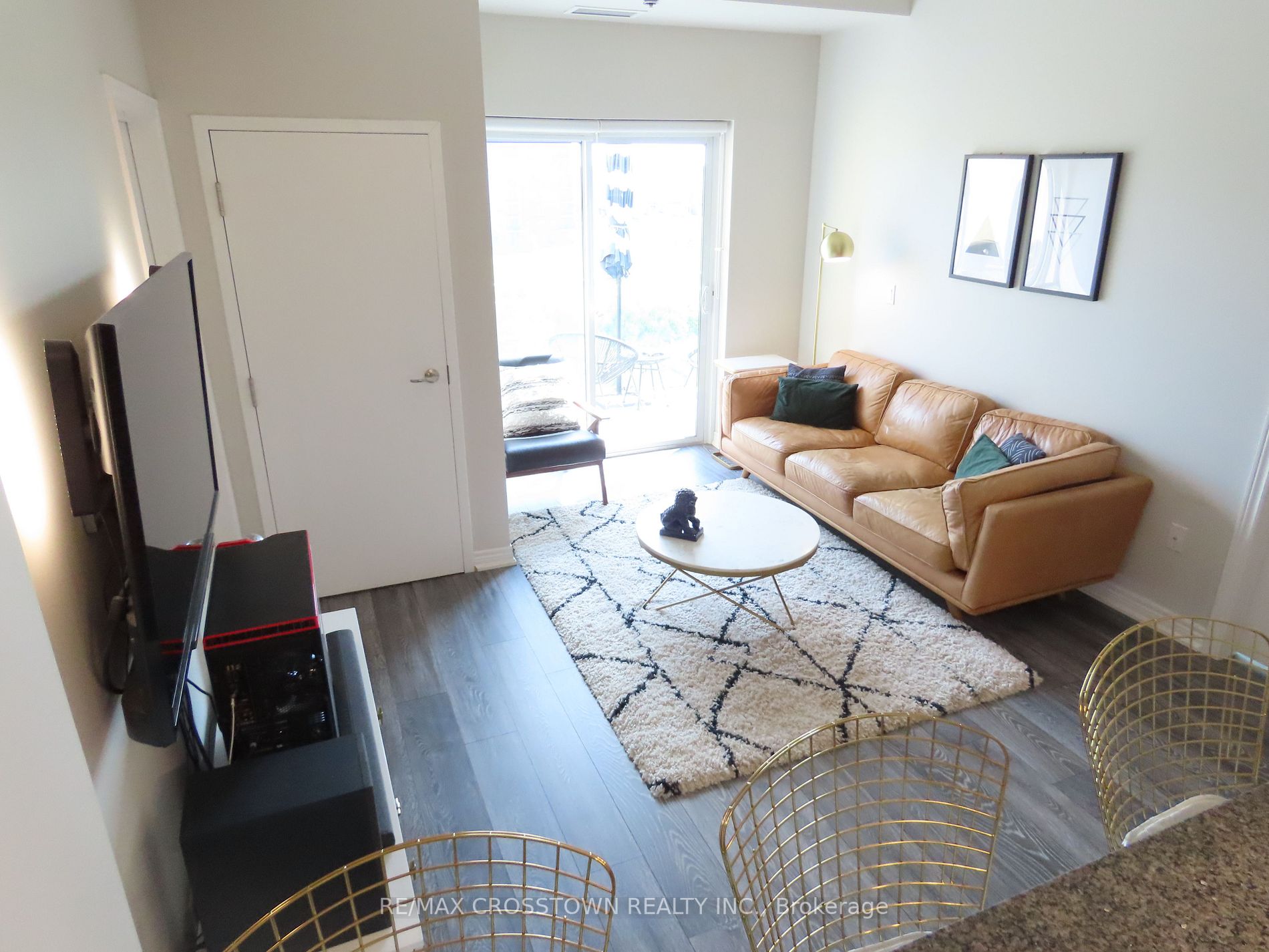 1421 Costigan Rd N, #601