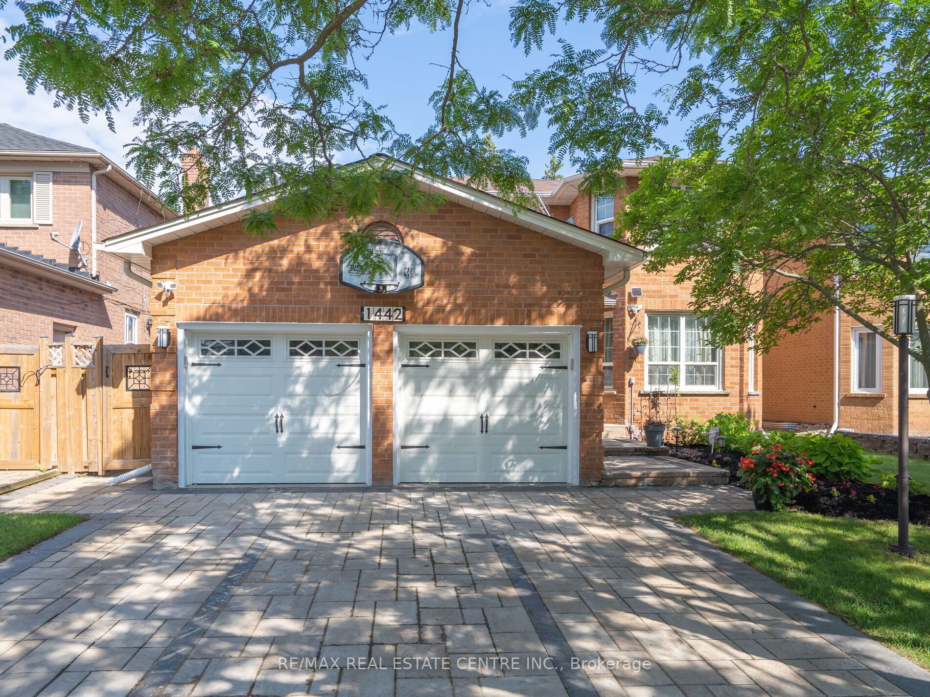 1442 Winterbourne Dr