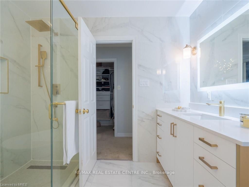 1442 Winterbourne Dr