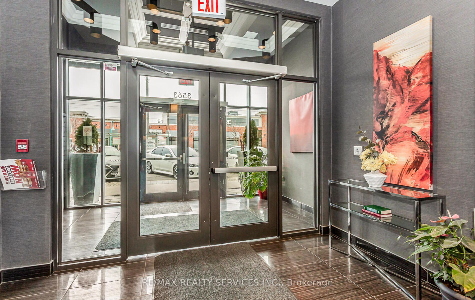 3563 Lake Shore Blvd W, #502