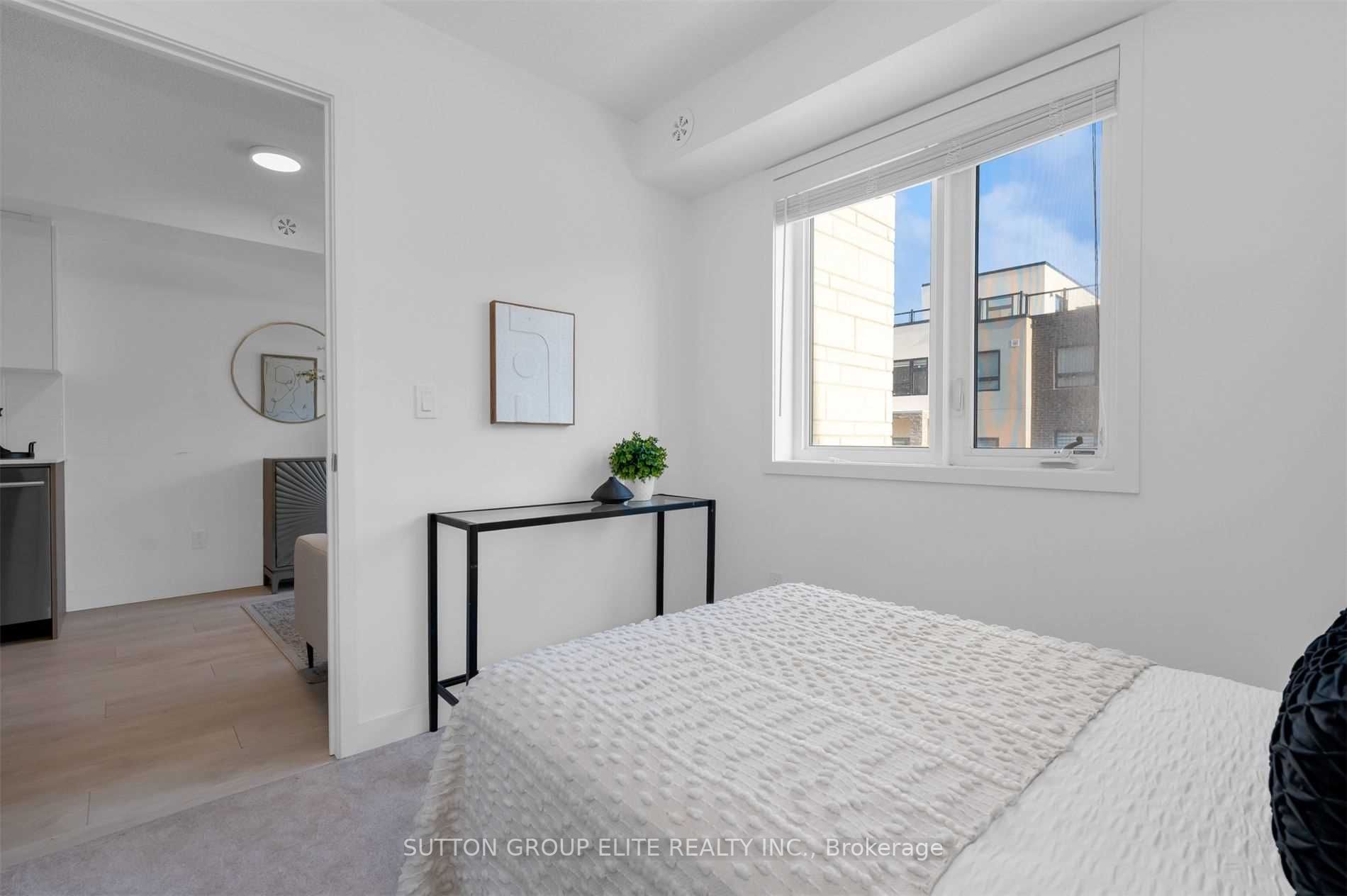1133 Cooke Blvd, #803