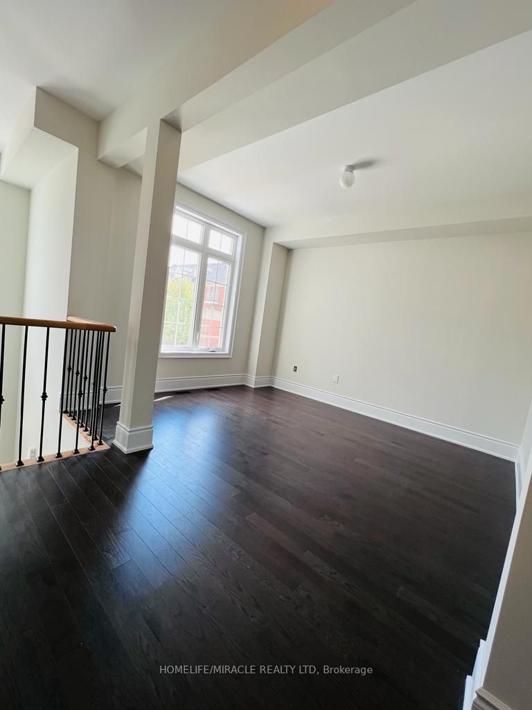 50 Foxsparrow Road