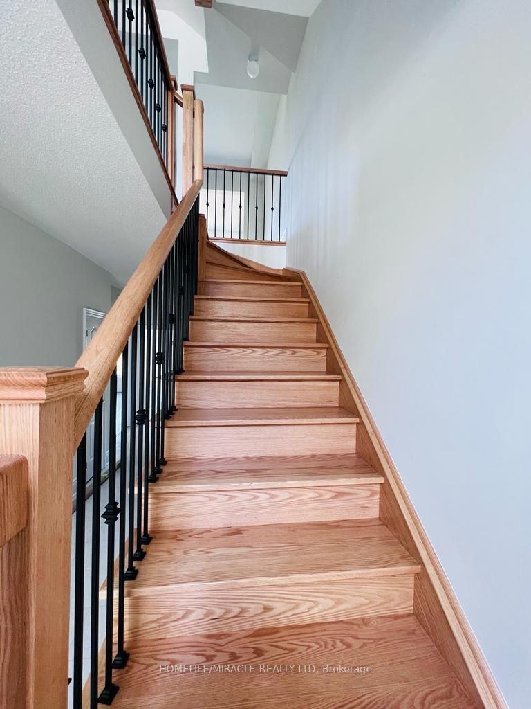 50 Foxsparrow Road