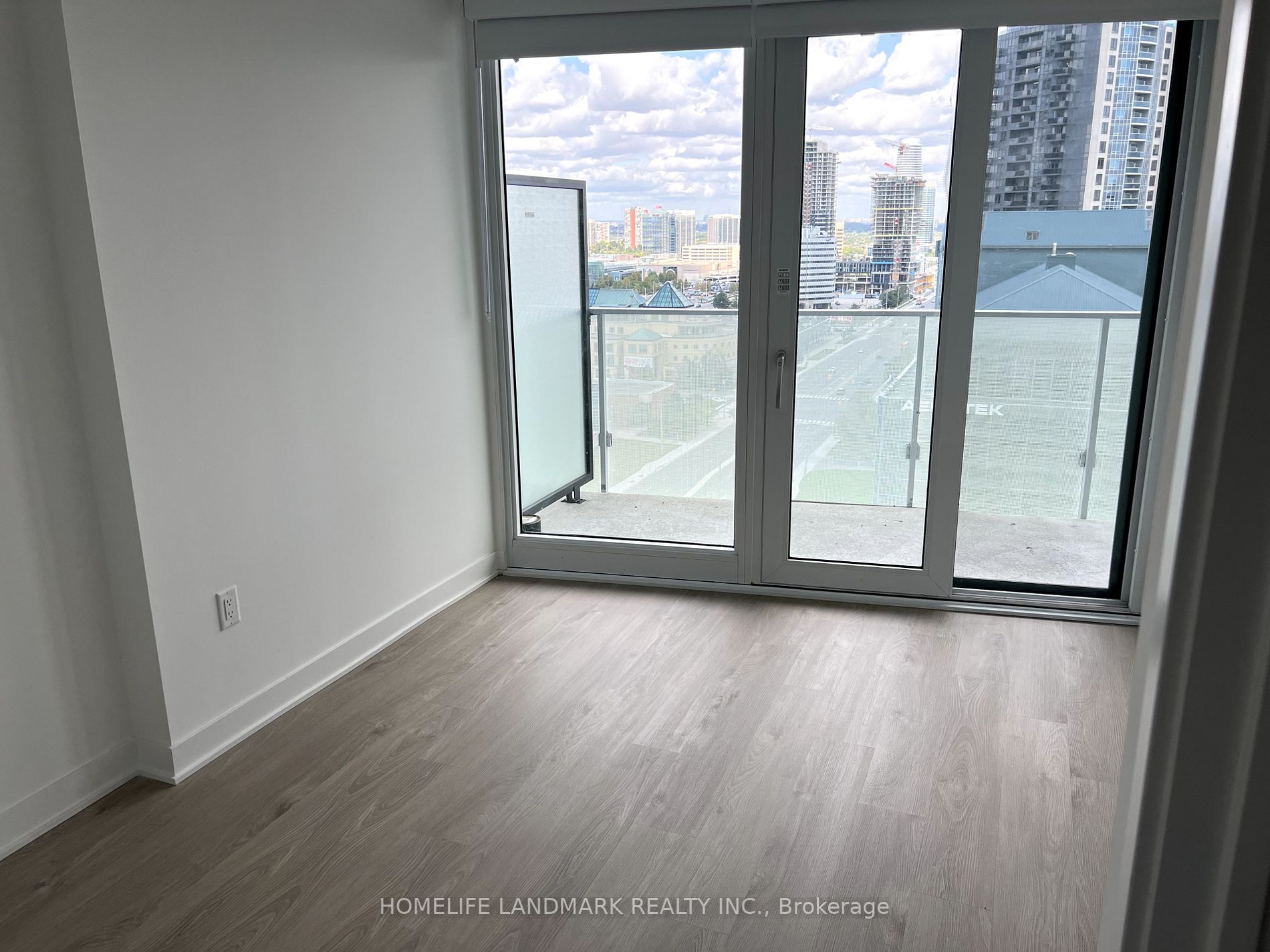 3900 Confederation Parkway, #1501