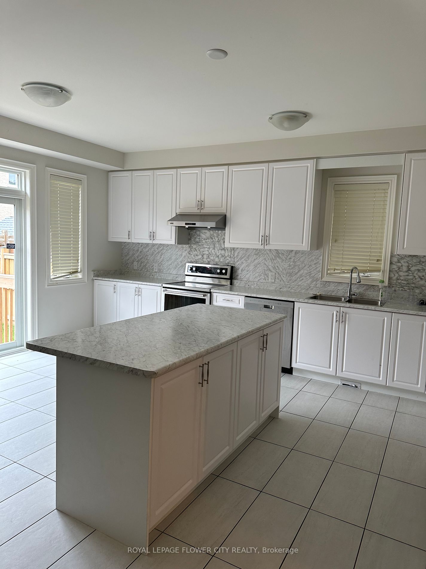65 Deer Ridge Trail
