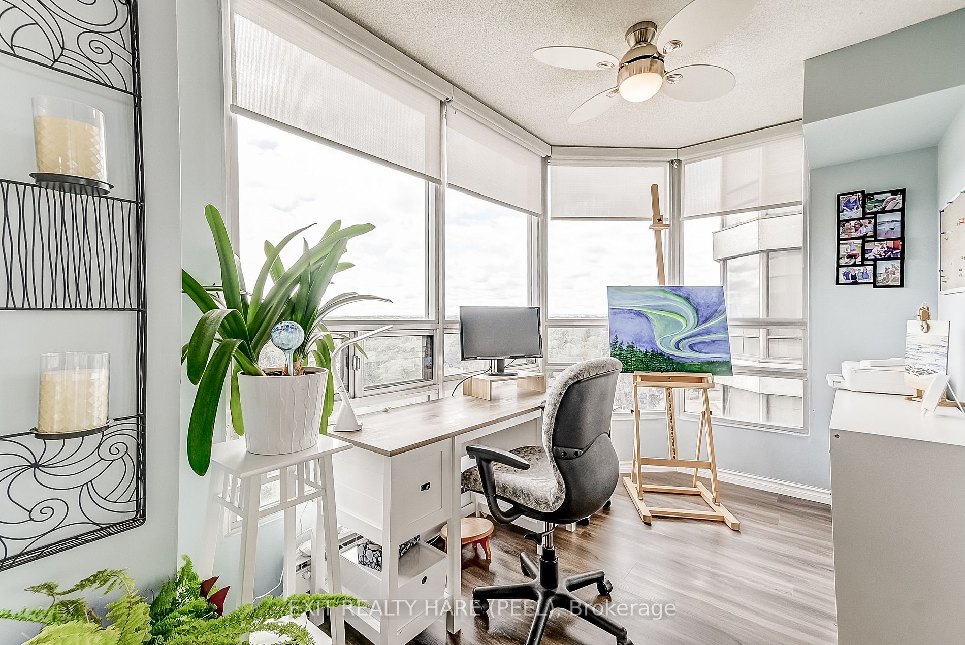 330 Mill St S, #906