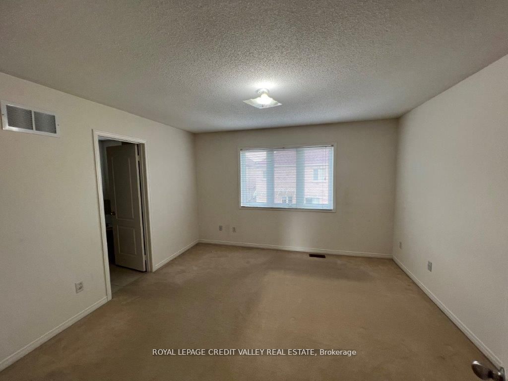 44 Australia Drive
