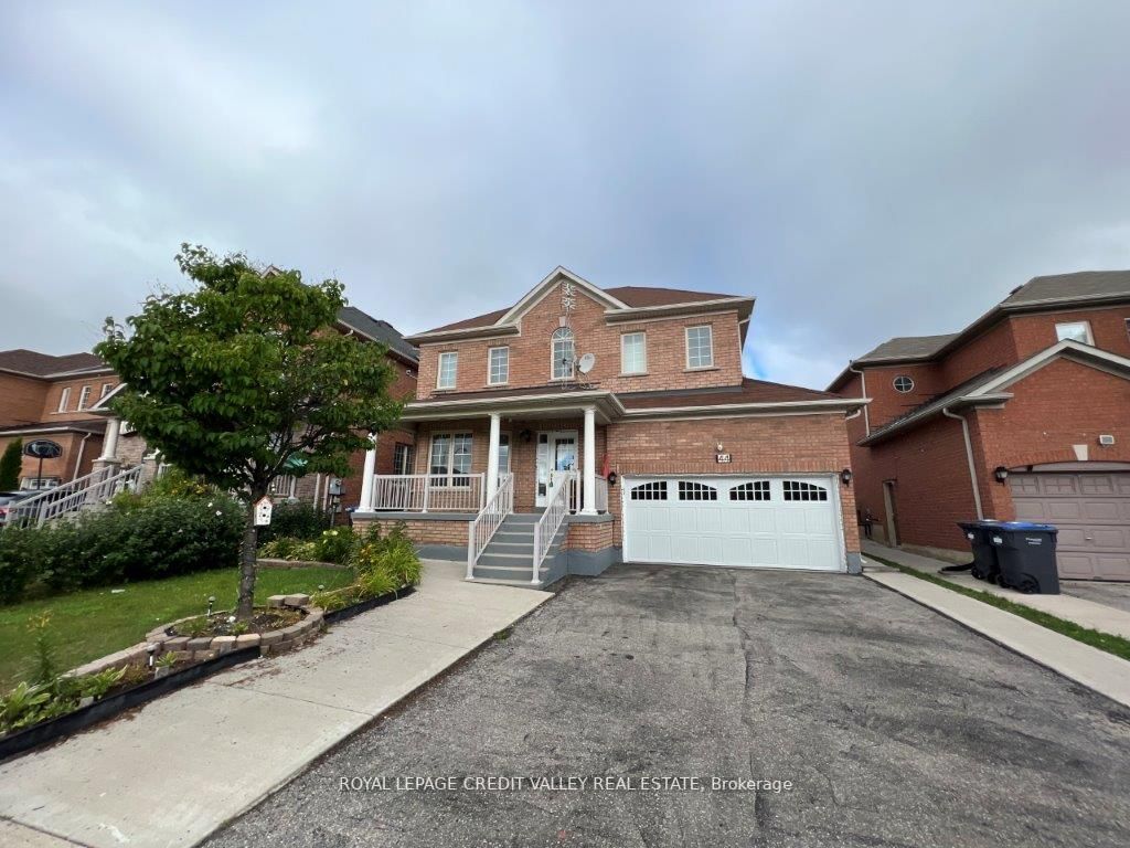 44 Australia Dr