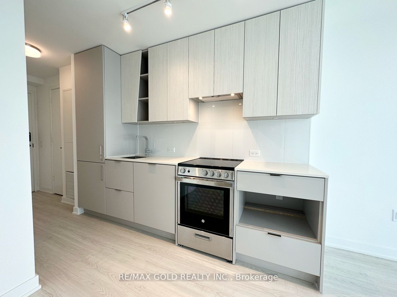 3883 Quartz Rd, #3502