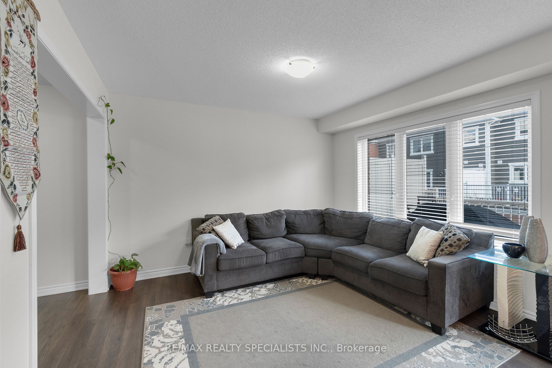 8 Toledo Lane