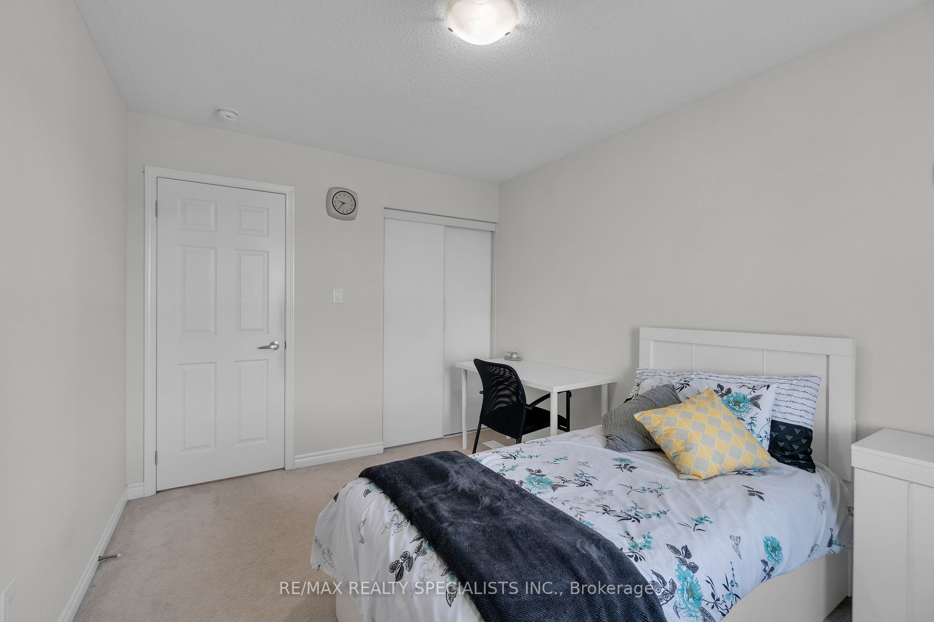8 Toledo Lane