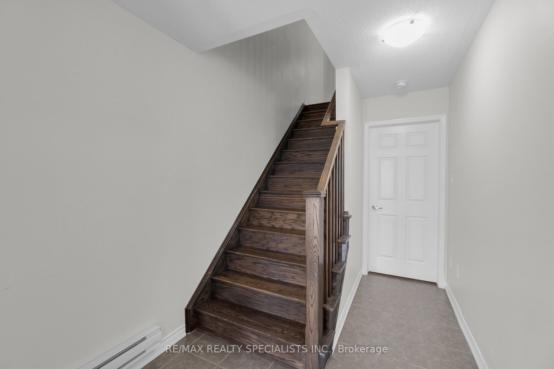 8 Toledo Lane