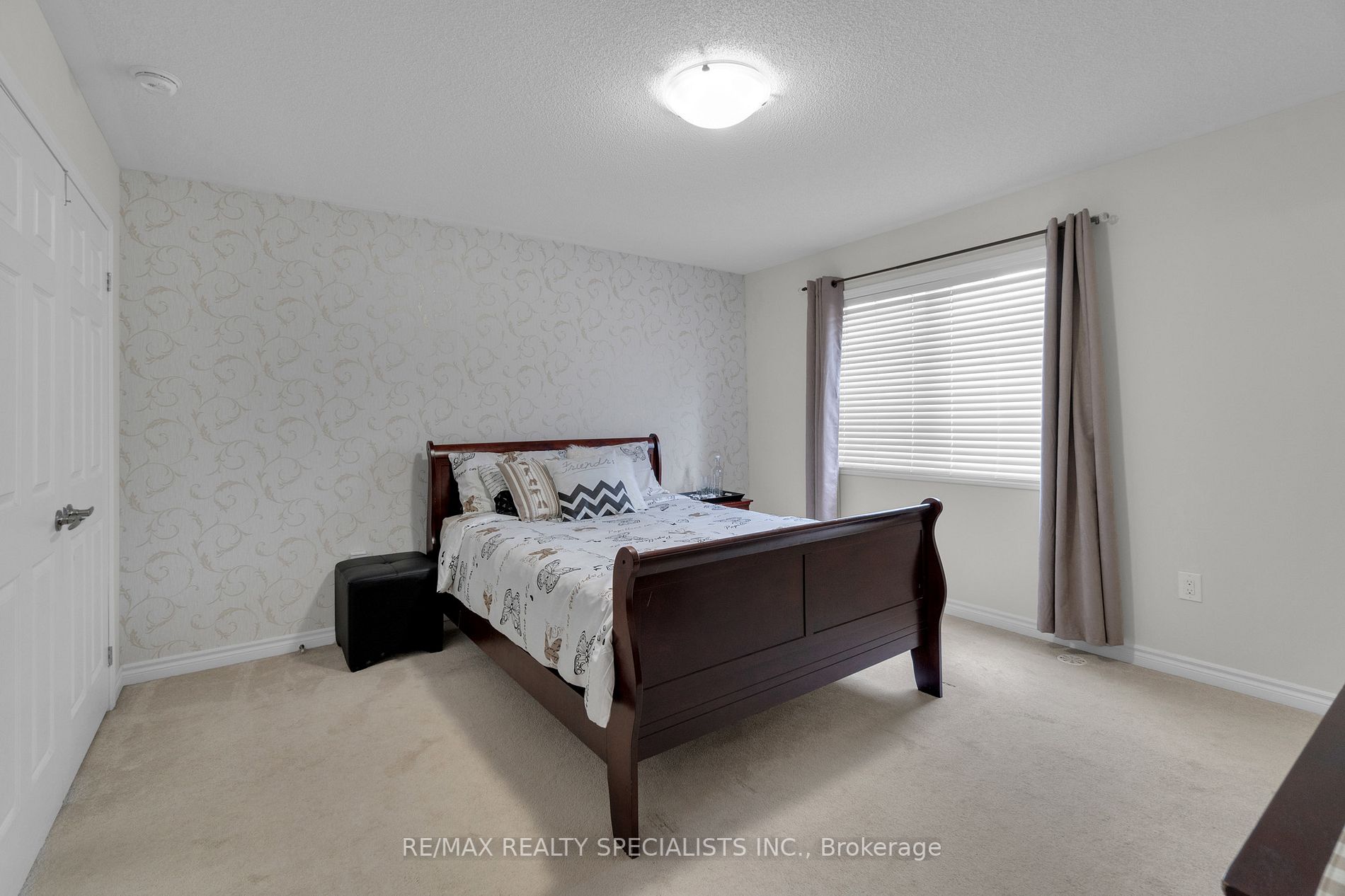 8 Toledo Lane
