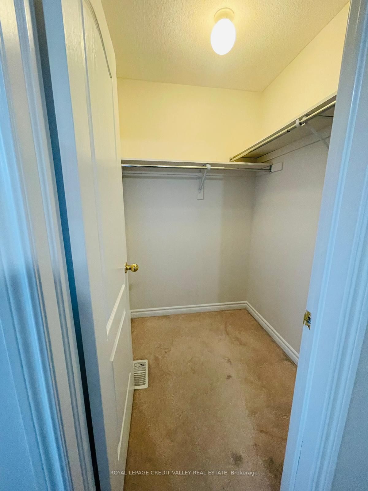 19 Kirkhaven Way