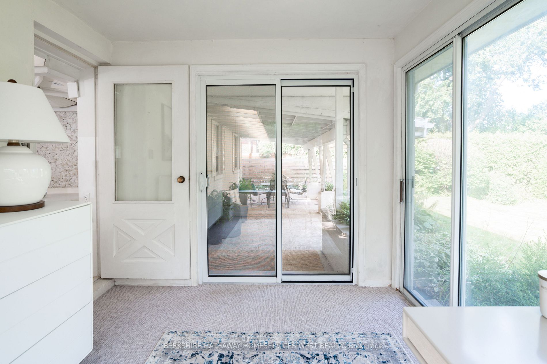 114 Rathburn Rd
