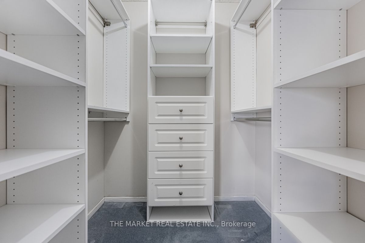 200 Robert Speck Pkwy, #1601