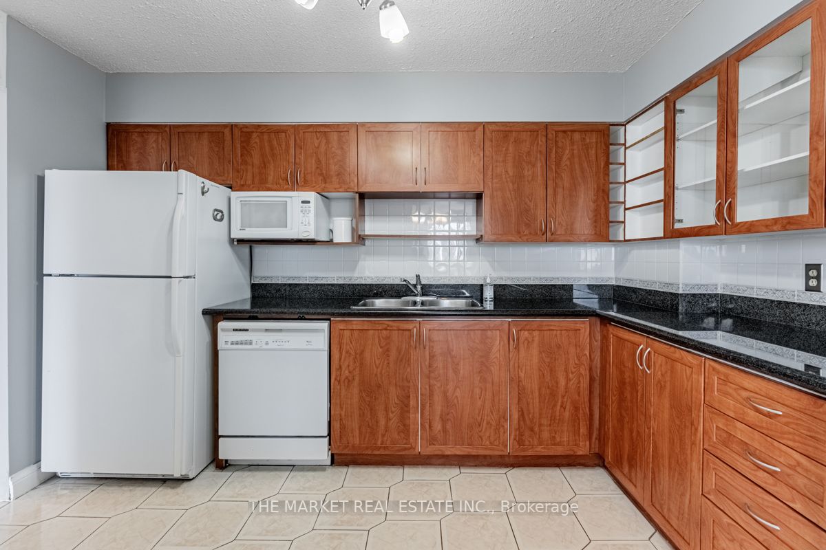 200 Robert Speck Pkwy, #1601