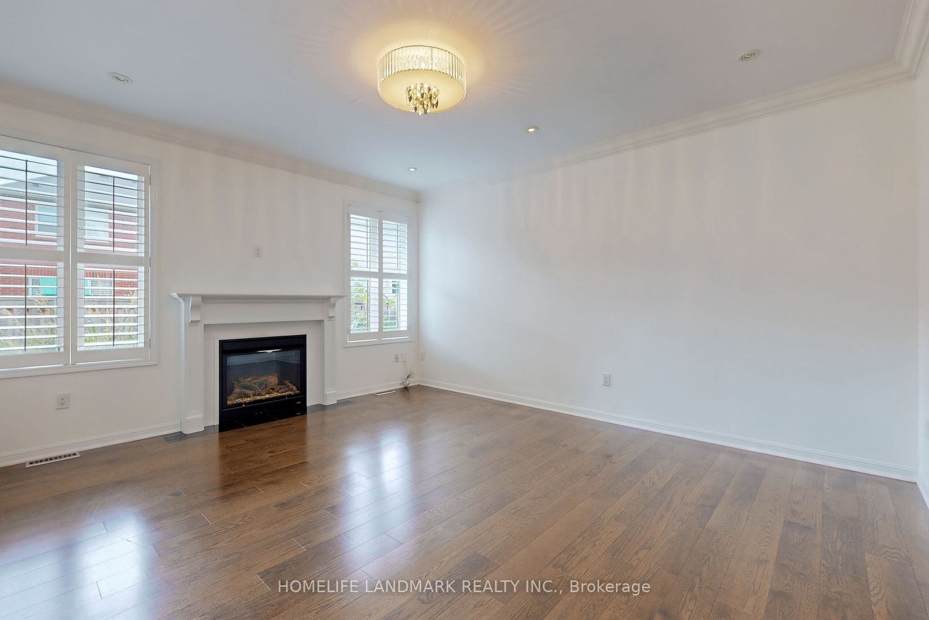 Listing W7010070 - Large Photo # 8