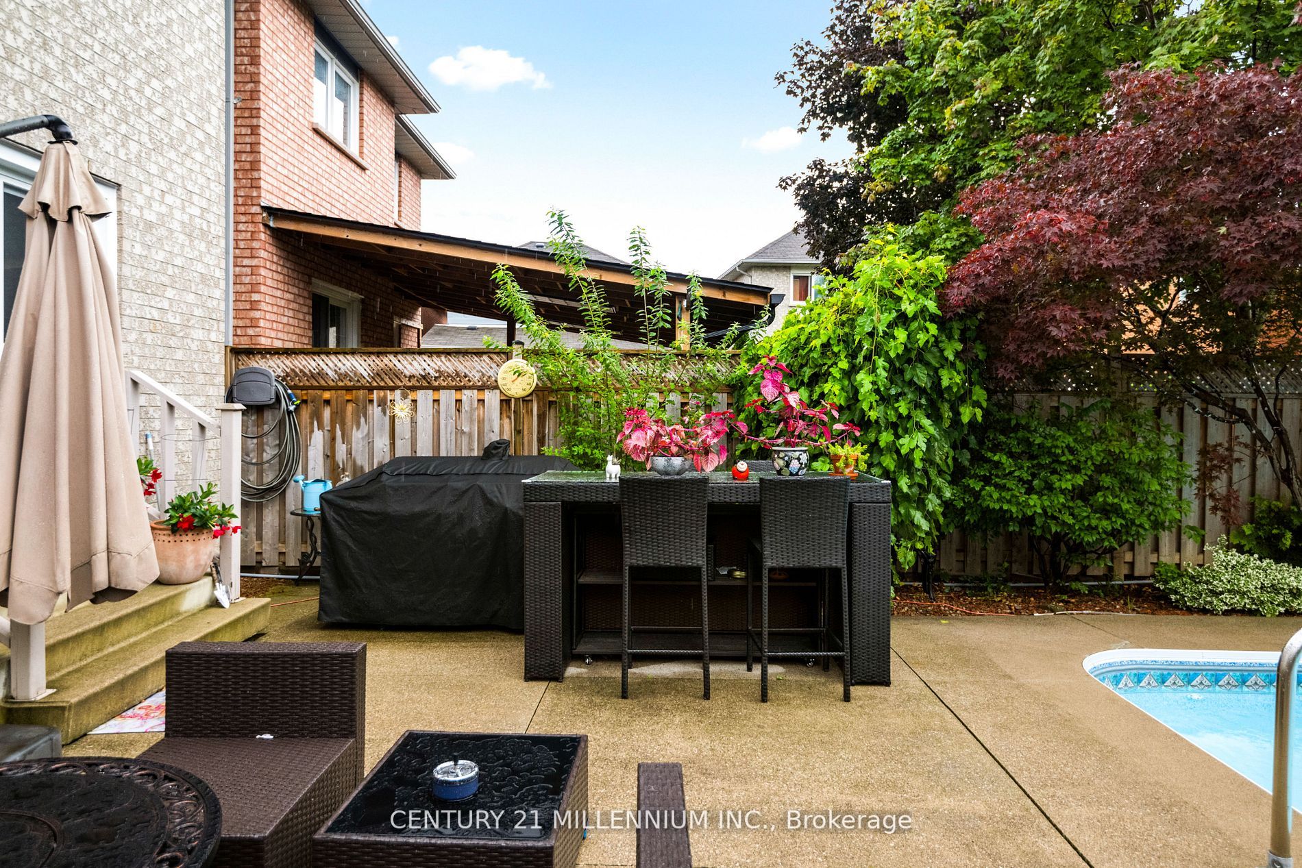 67 Wildberry Cres