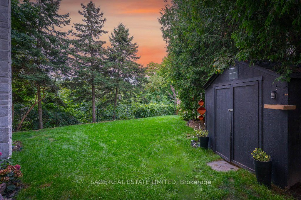 67 Jellicoe Avenue