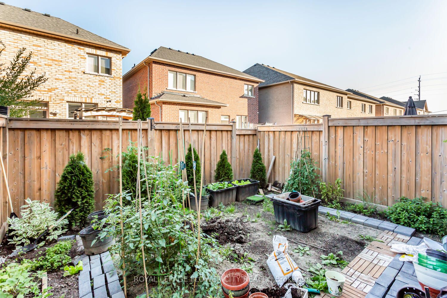 28 Ivor Crescent