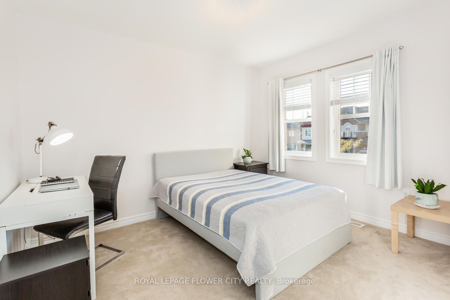 28 Ivor Crescent