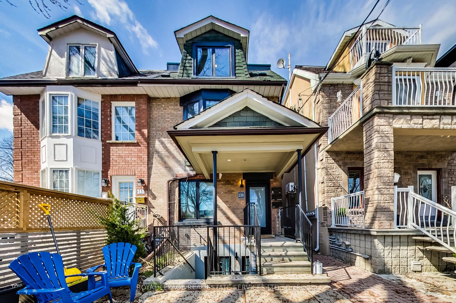 238 Garden Ave, #2nd/3rd