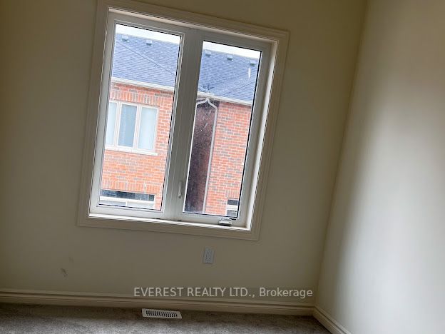 5 Donald Ficht Crescent