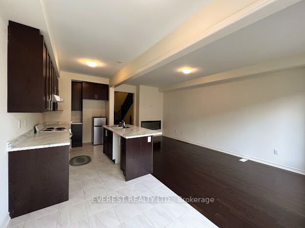 5 Donald Ficht Crescent