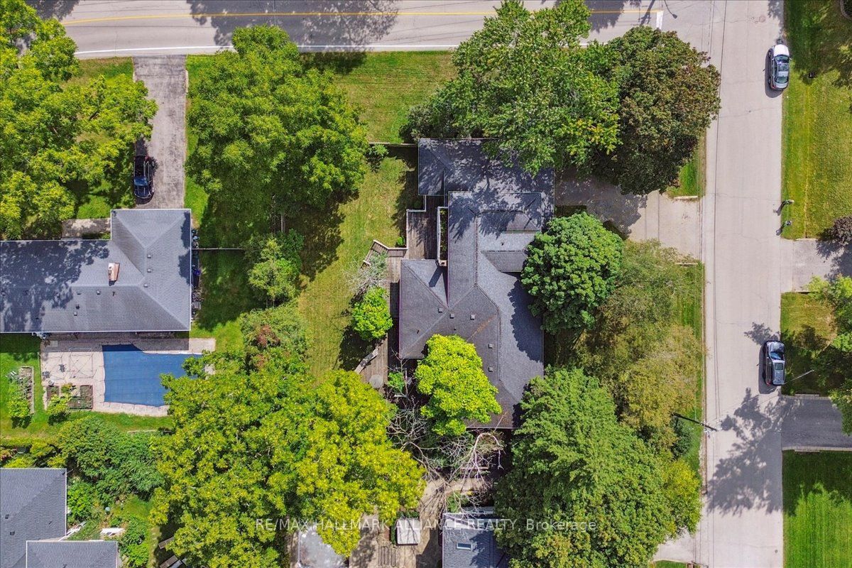157 Trelawn Avenue