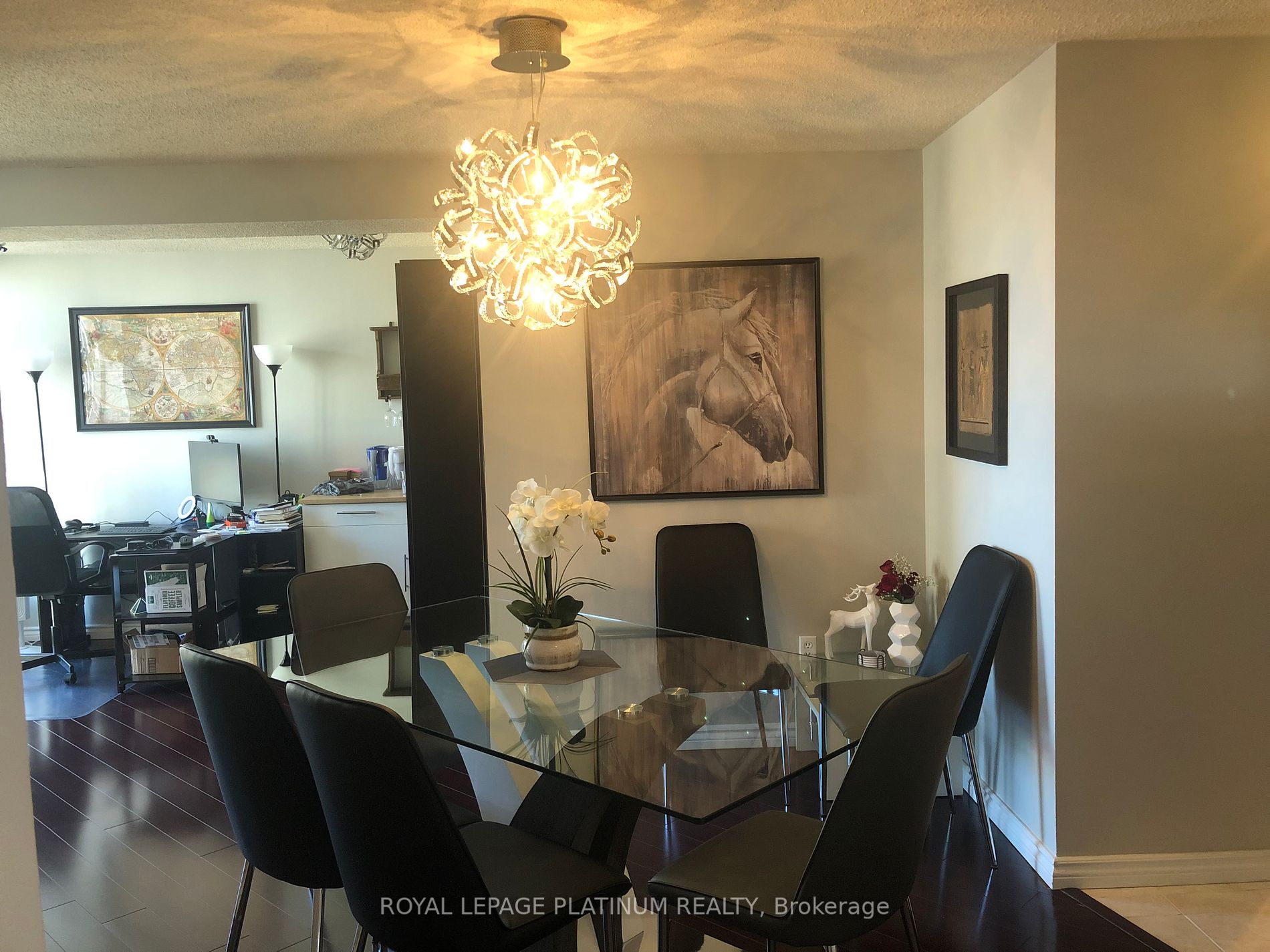 3650 Kaneff Cres, #1708