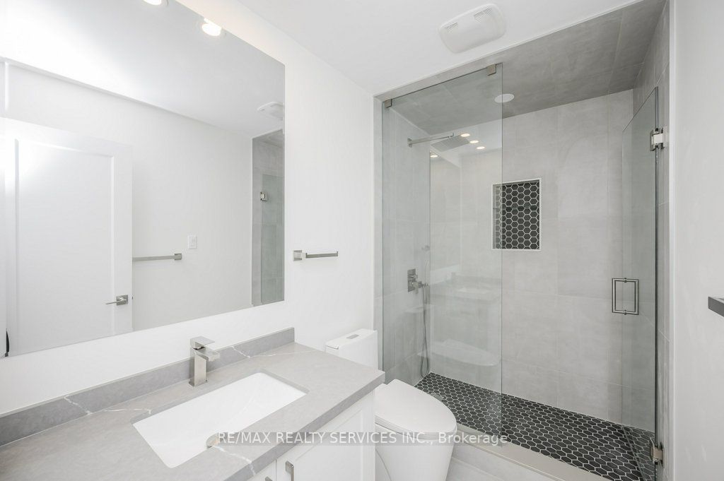 1317 Falgarwood Dr
