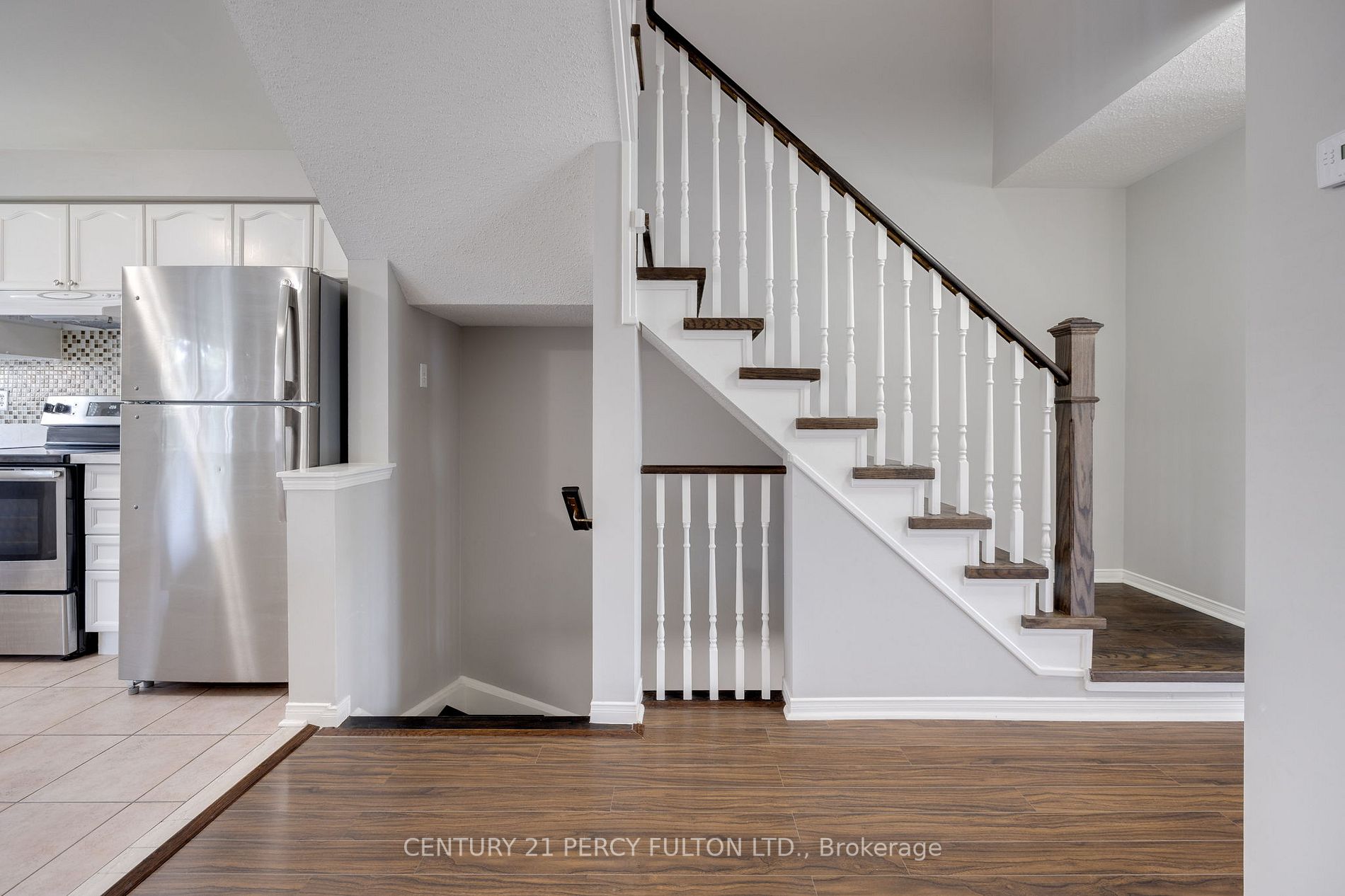 5530 Glen Erin Drive, #136