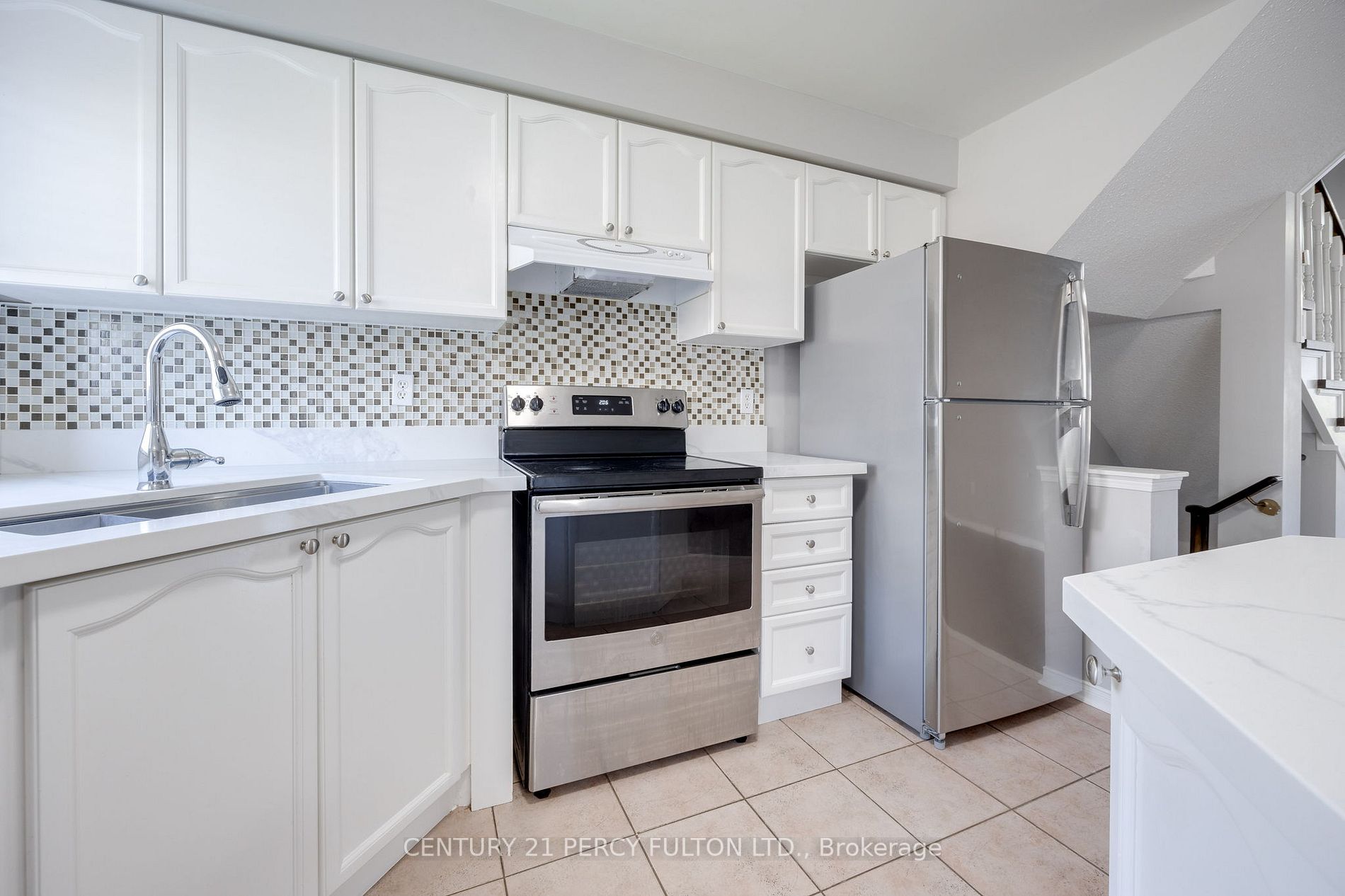 5530 Glen Erin Drive, #136