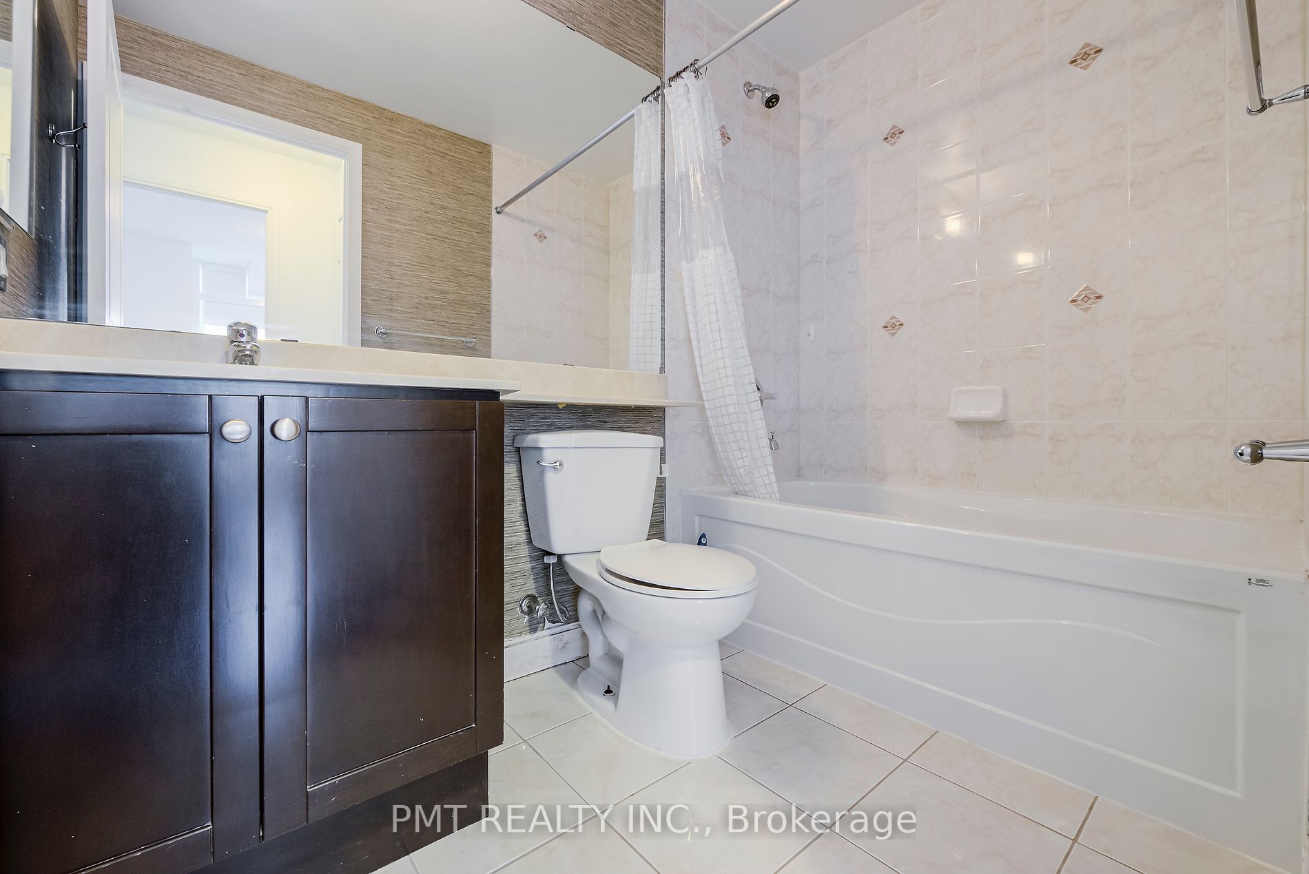 80 Absolute Avenue, #204