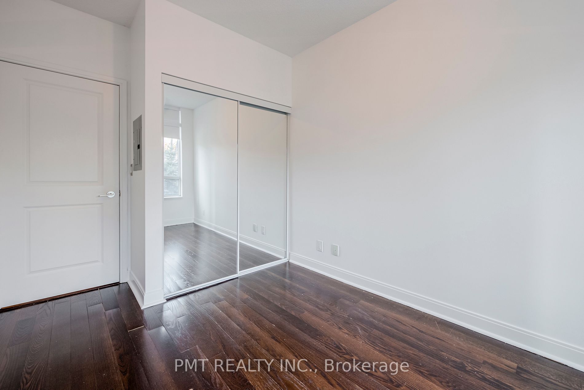 80 Absolute Avenue, #204