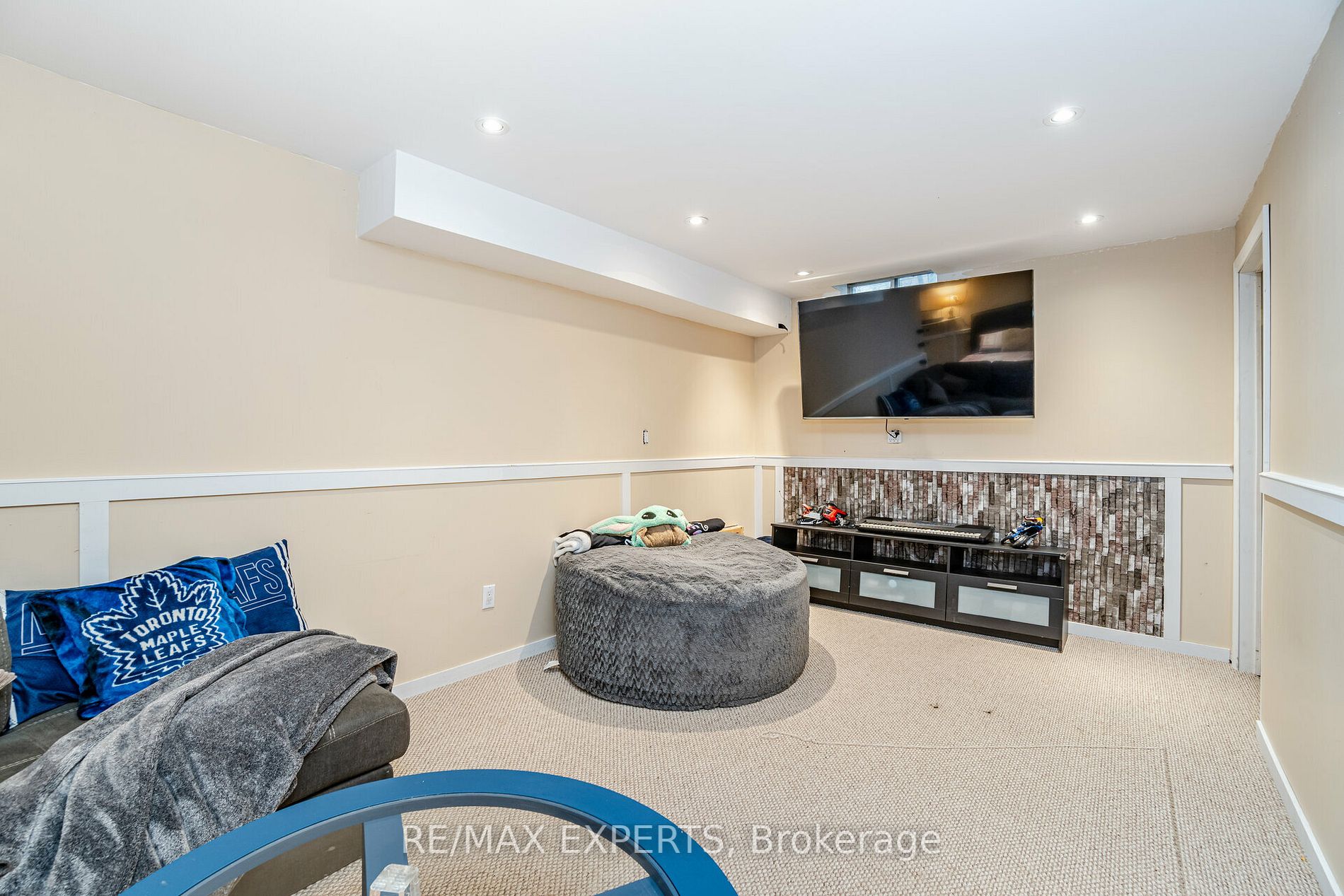 136 Van Scott Drive