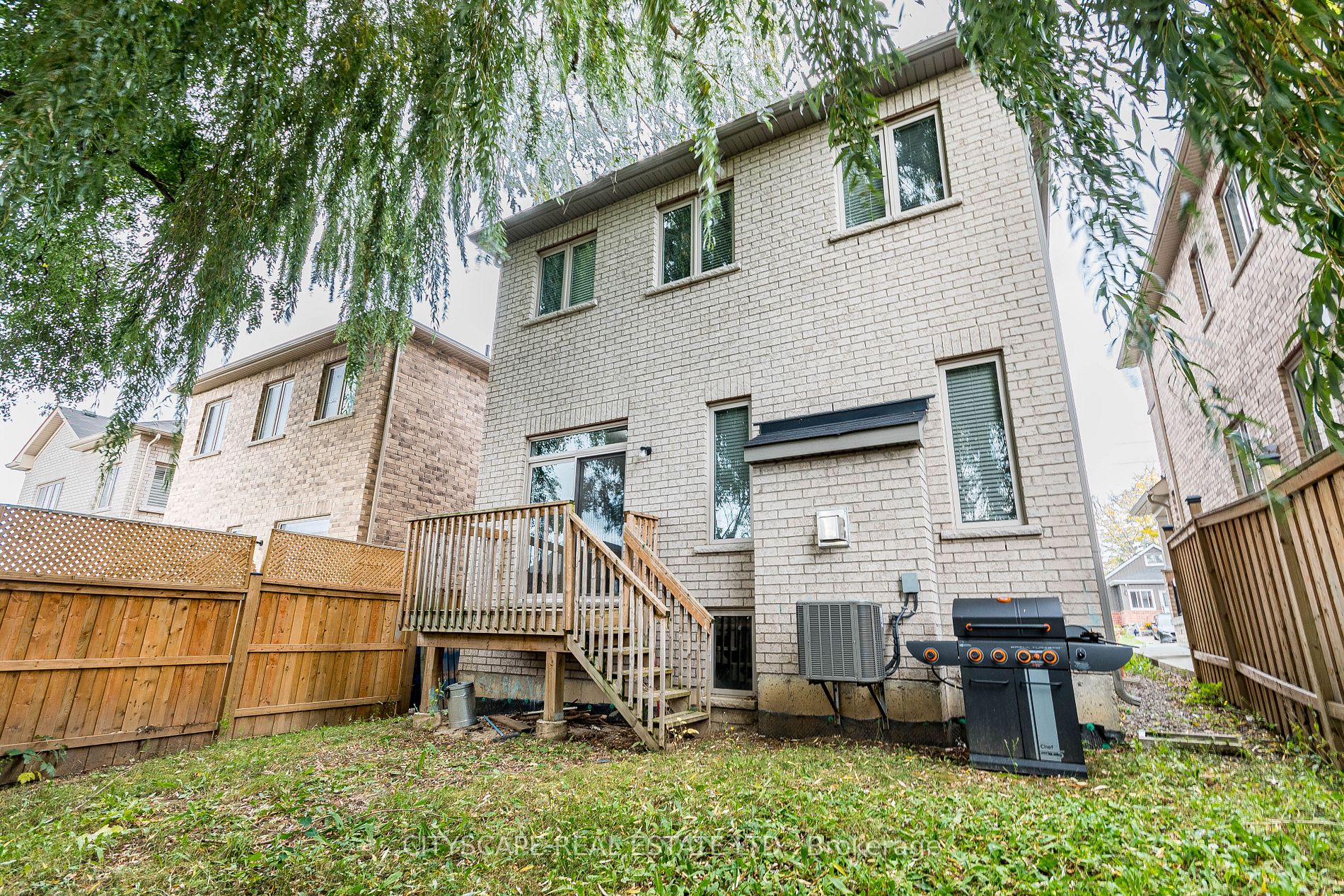 800 Glenbrook Avenue