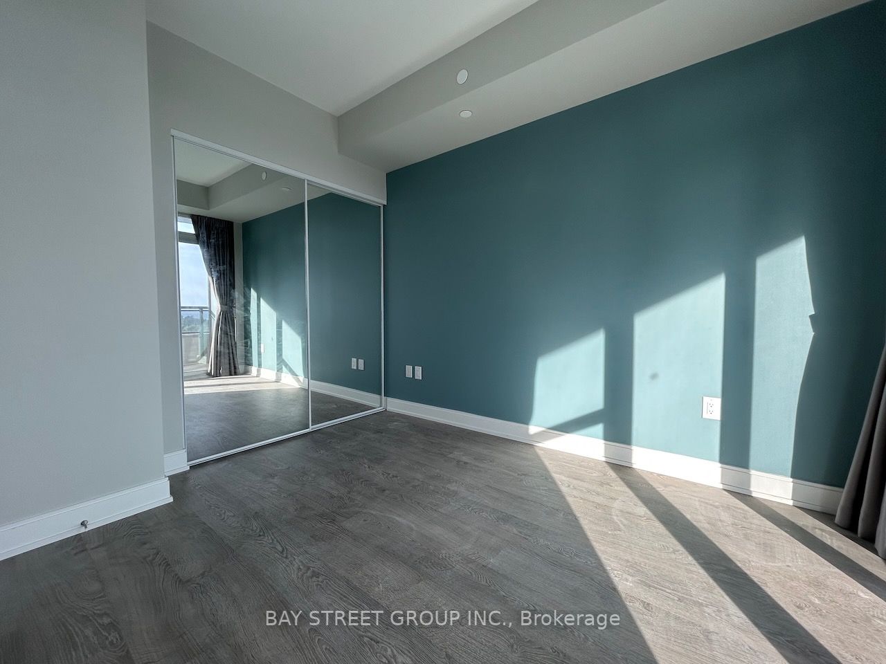 65 Annie Craig Drive, #1001