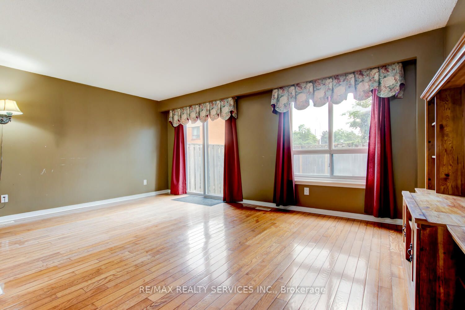 146 Moregate Cres, #45