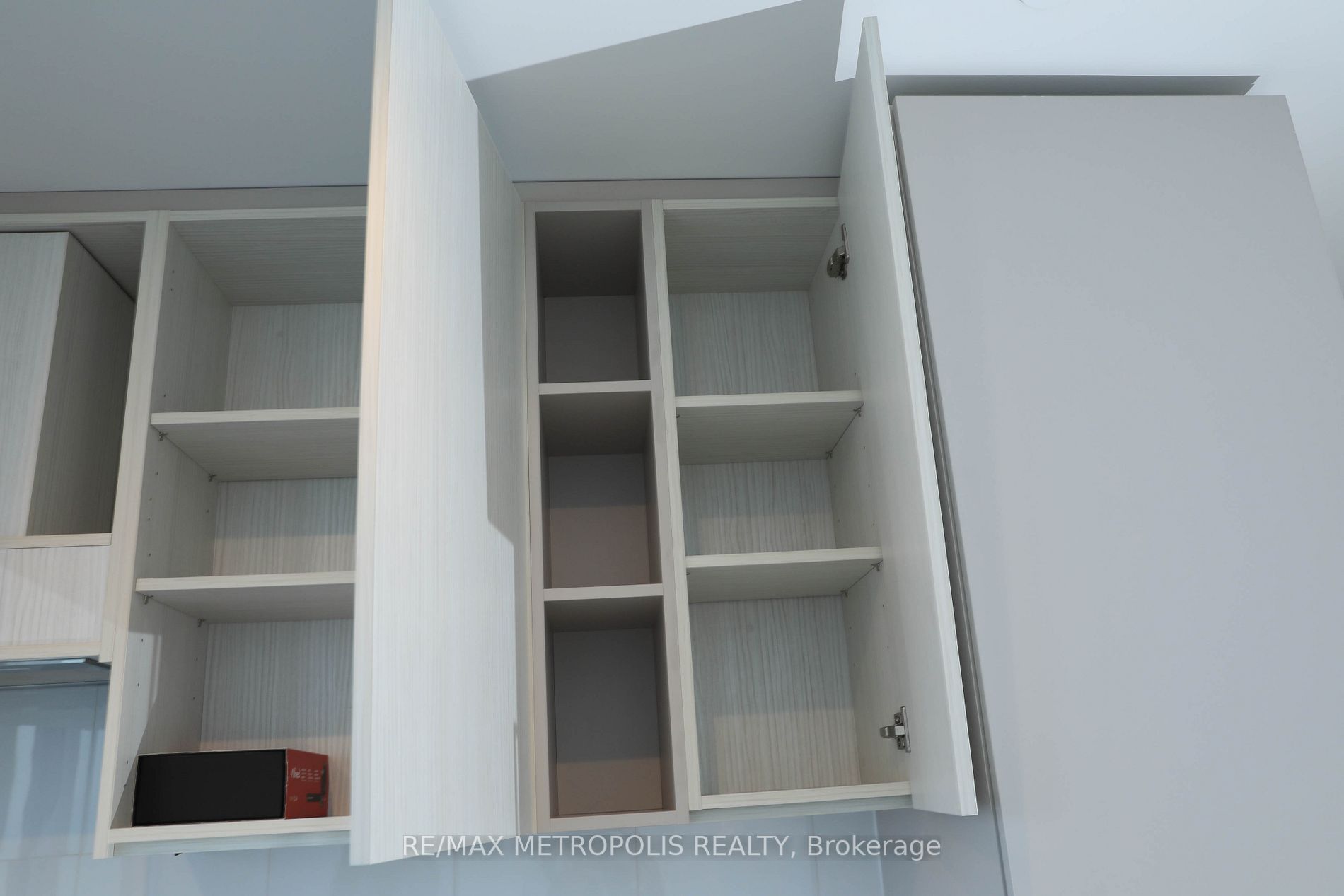 3900 Confederation Pkwy, #216