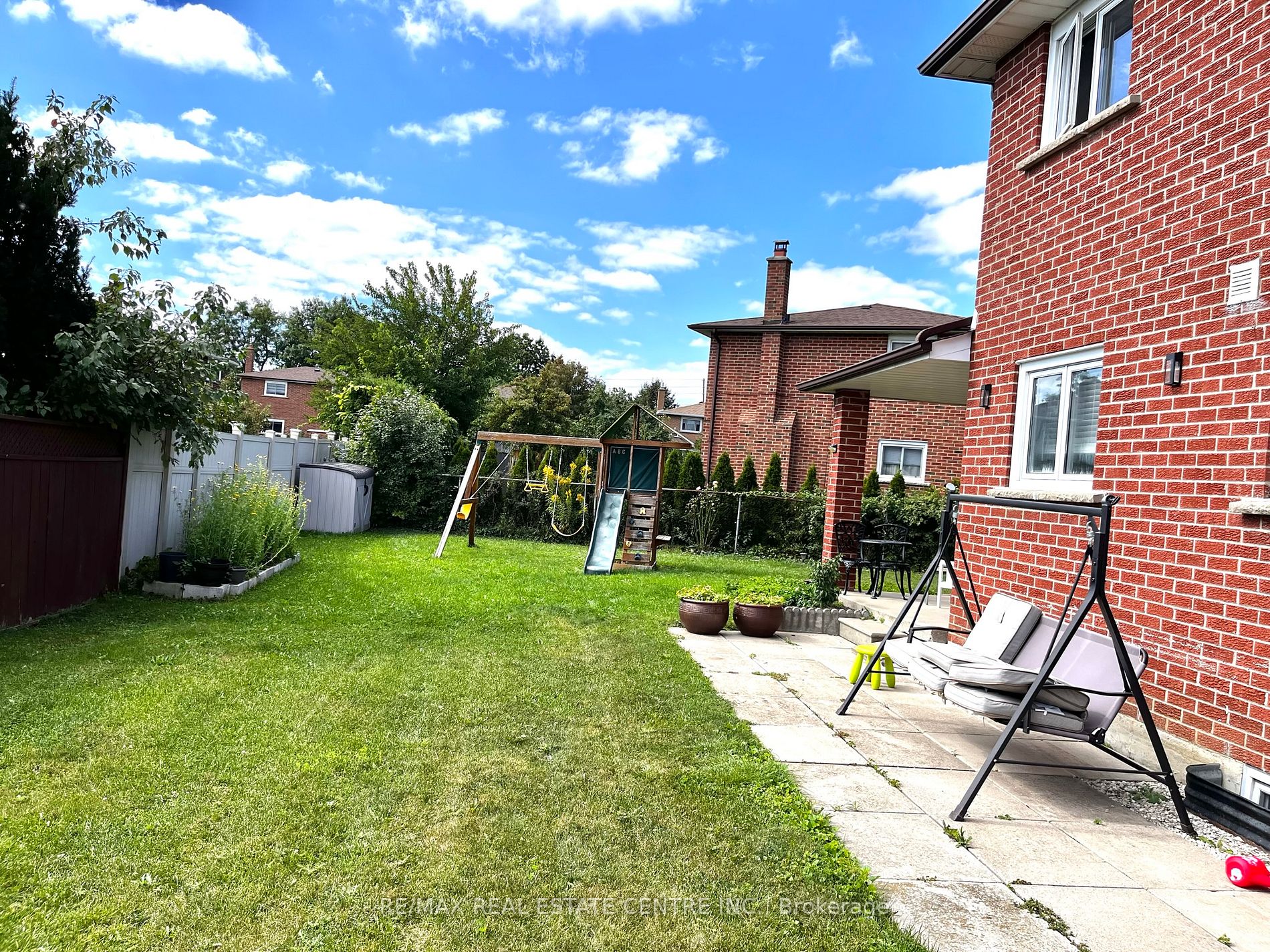 7 Malcolm Crescent