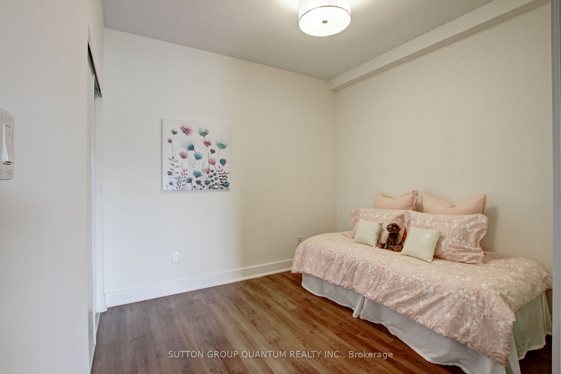 128 Garden Dr, #214