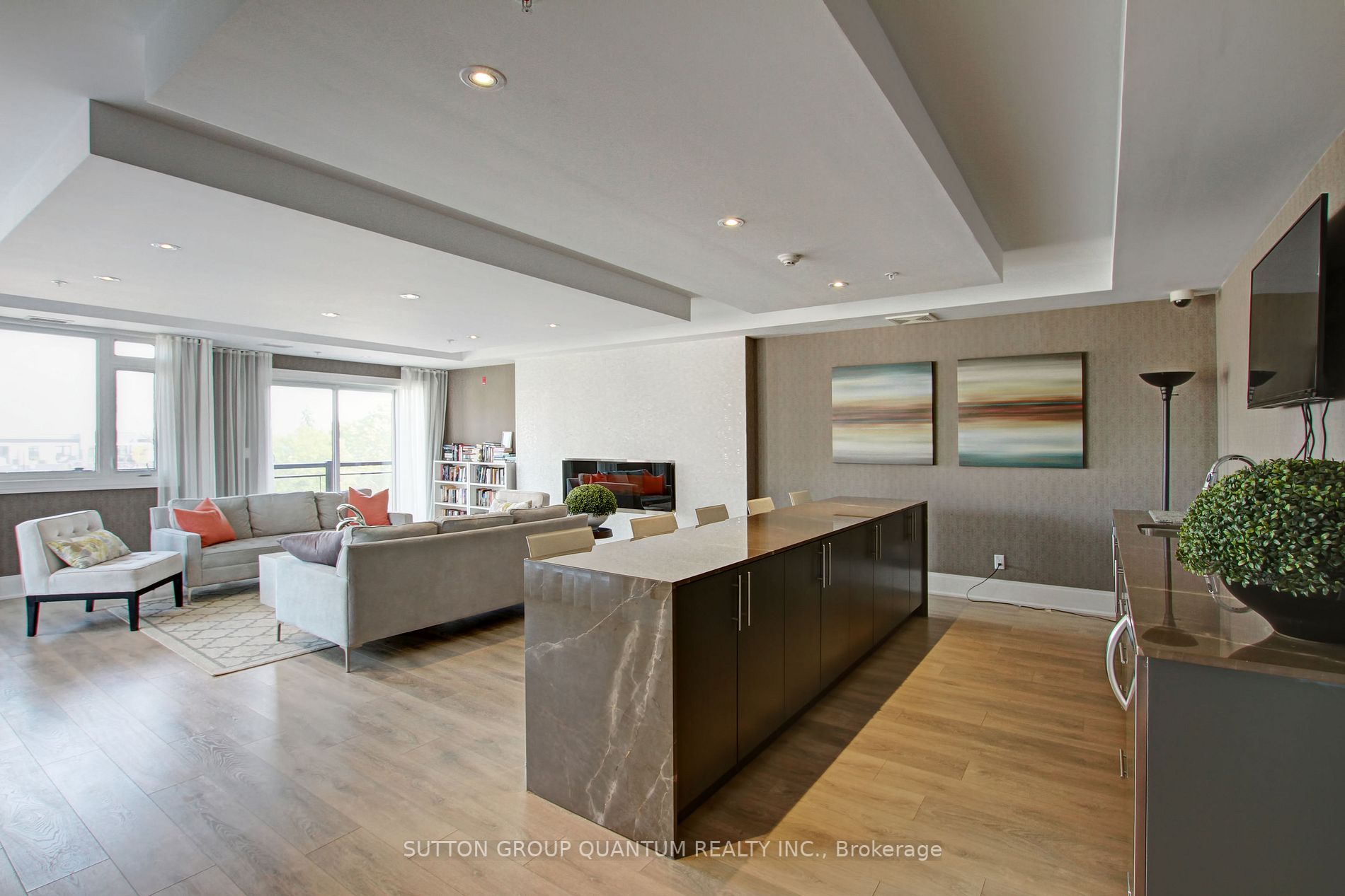 128 Garden Dr, #214