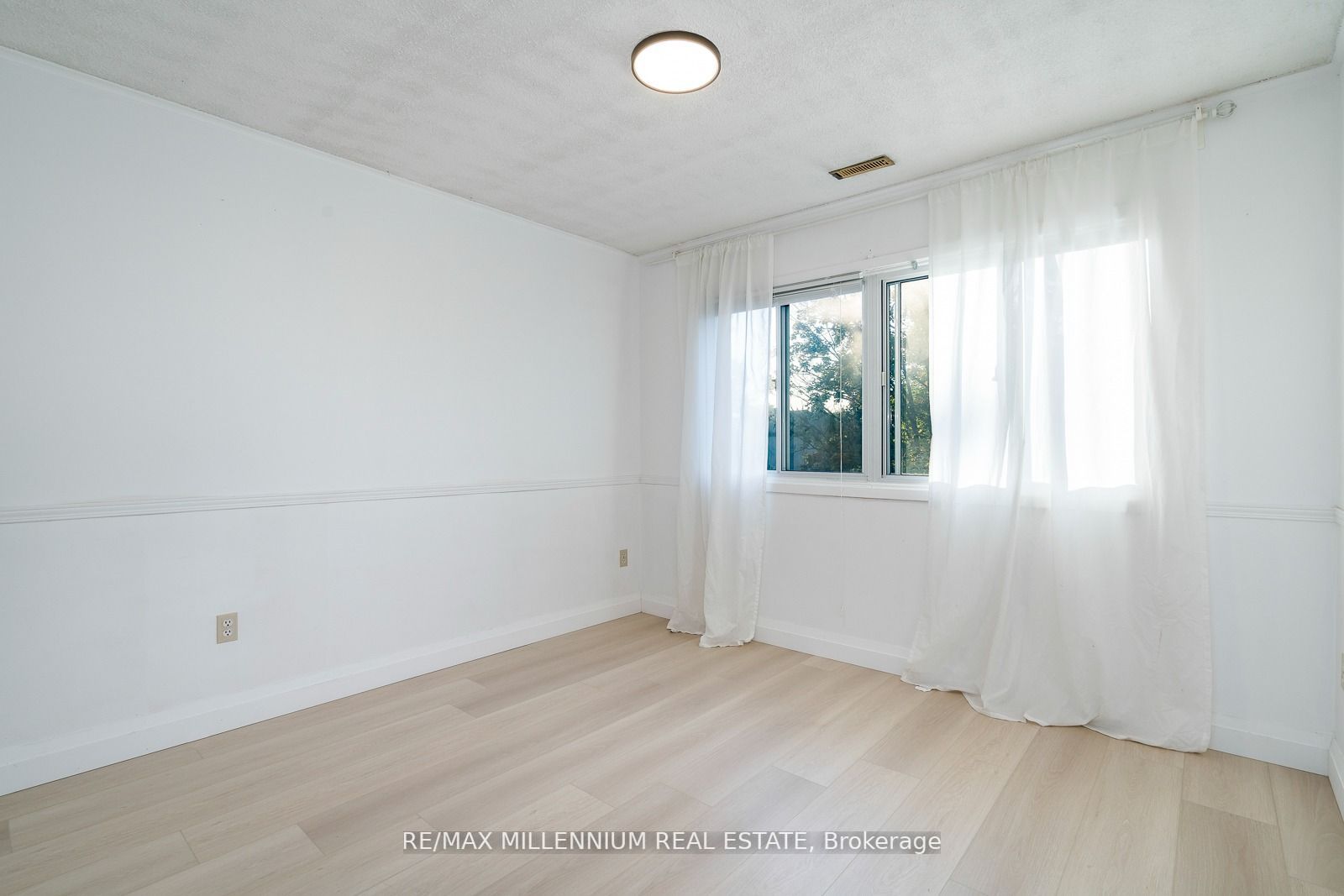 Listing W7010632 - Large Photo # 16